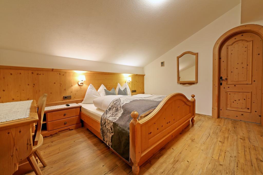 Landhaus&Apartment Taxach Ried im Zillertal Exterior foto