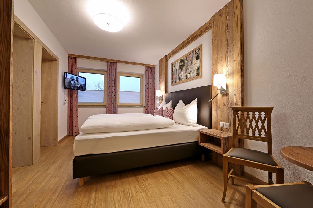 Landhaus&Apartment Taxach Ried im Zillertal Exterior foto