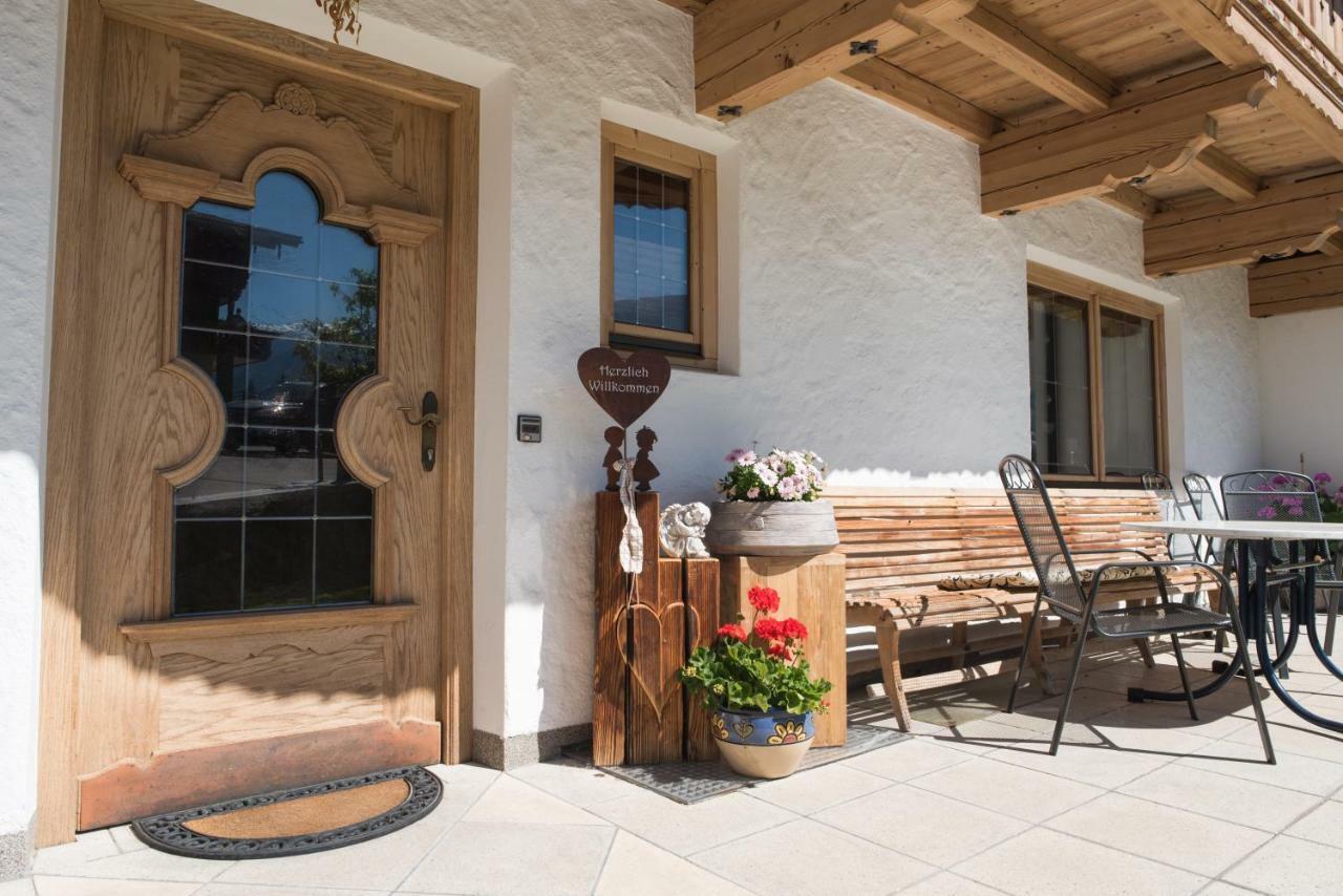 Landhaus&Apartment Taxach Ried im Zillertal Exterior foto